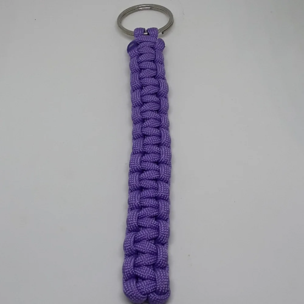 Handmade 550 paracord keychain